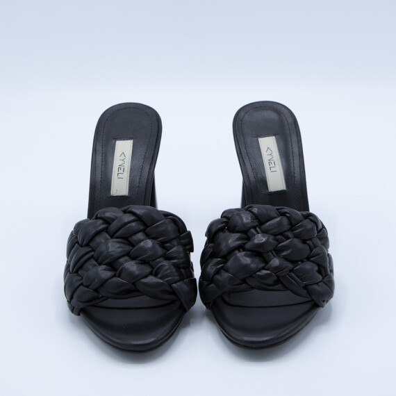 https://sh.kyveli.me/products/cassandra