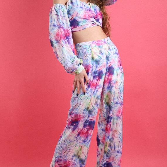 https://sh.kyveli.me/products/tiedye-set