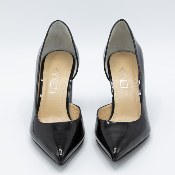 https://sh.kyveli.me/products/madlyn
