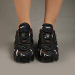 Romeo Sneakers