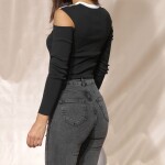 Twisty BW Top