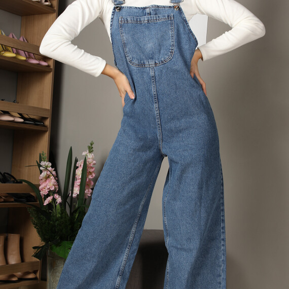 https://sh.kyveli.me/products/denim-overall