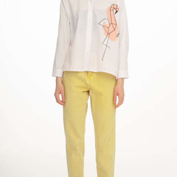 https://sh.kyveli.me/products/pastel-jeans