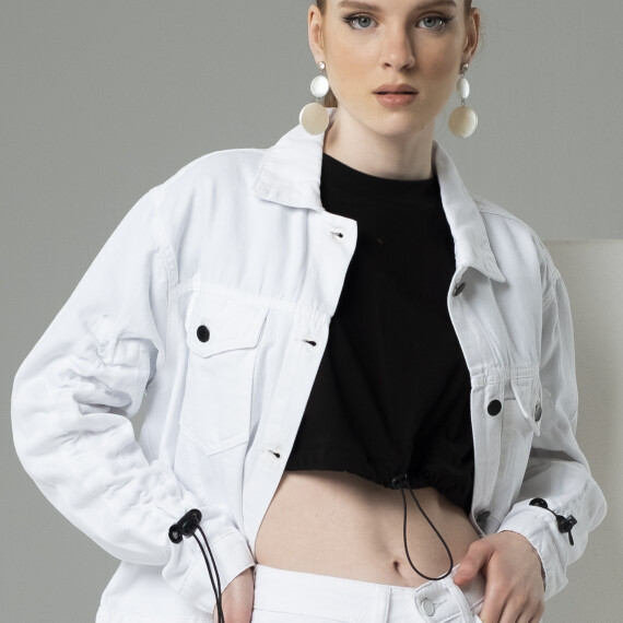 https://sh.kyveli.me/products/pleated-denim-cotton-jacket