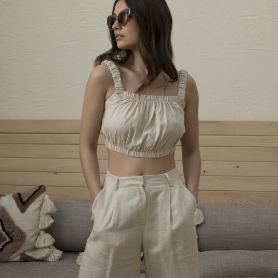 https://sh.kyveli.me/products/linen-crop-set