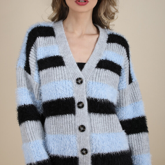 https://sh.kyveli.me/products/fluffy-lined-cardigan