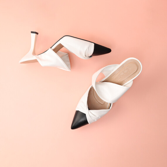 https://sh.kyveli.me/products/k216s22fw9728