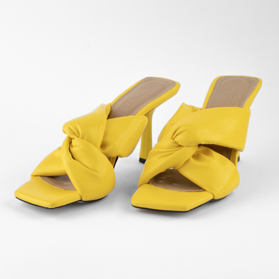 https://sh.kyveli.me/products/k217s22fw9728