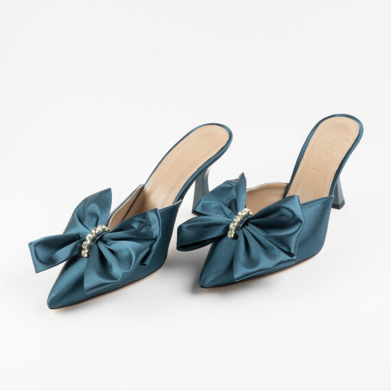 https://sh.kyveli.me/products/k218s22fw9728