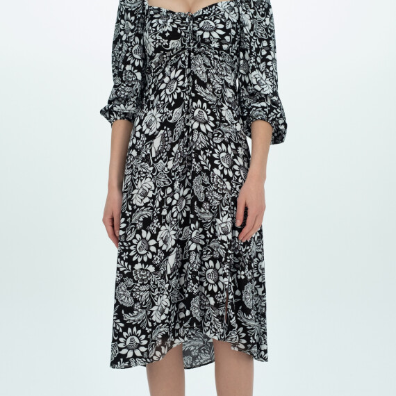 https://sh.kyveli.me/products/tie-dress