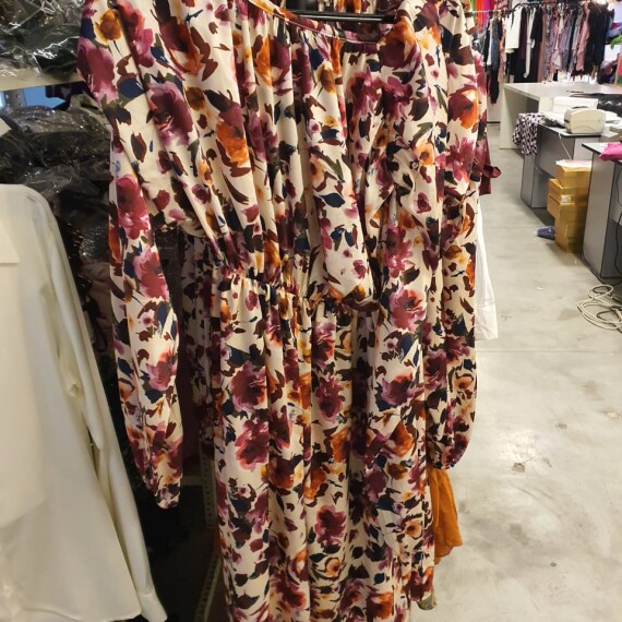 https://sh.kyveli.me/products/k82s23d8617