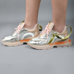 Fast Forward Sneakers