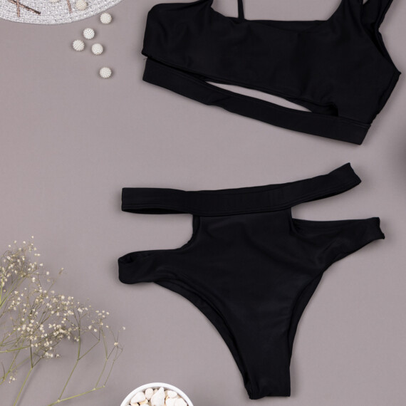 https://sh.kyveli.me/products/thalassa