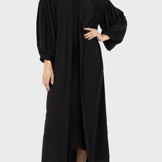 https://sh.kyveli.me/products/oriental-abaya